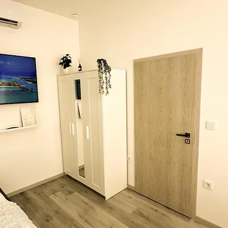 Appartamento Vibe S32 Apartman,ac,free Parking *