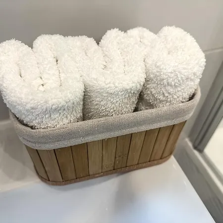 Vibe S32 Apartman,ac,free Parking *