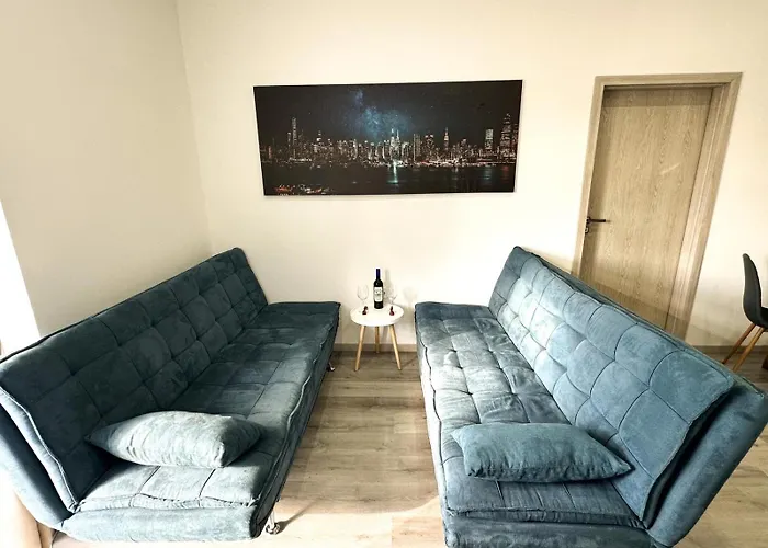 شقة Vibe S32 Apartman,ac,free Parking *