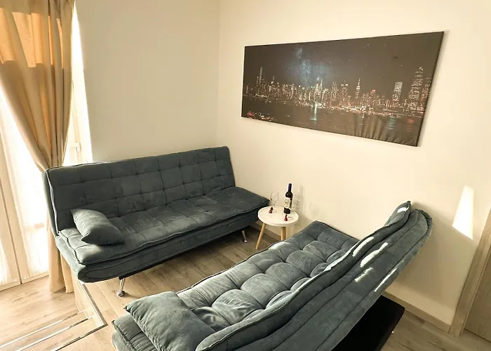Vibe S32 Apartman,ac,free Parking شقة *
