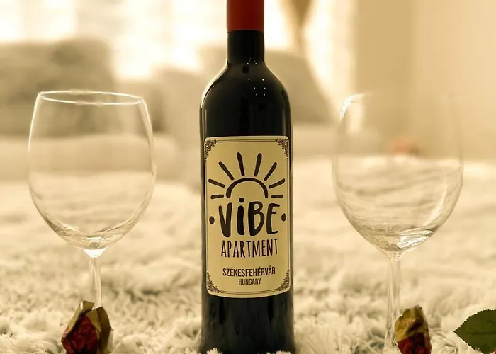 Vibe S32 Apartman,ac,free Parking شقة Székesfehérvár